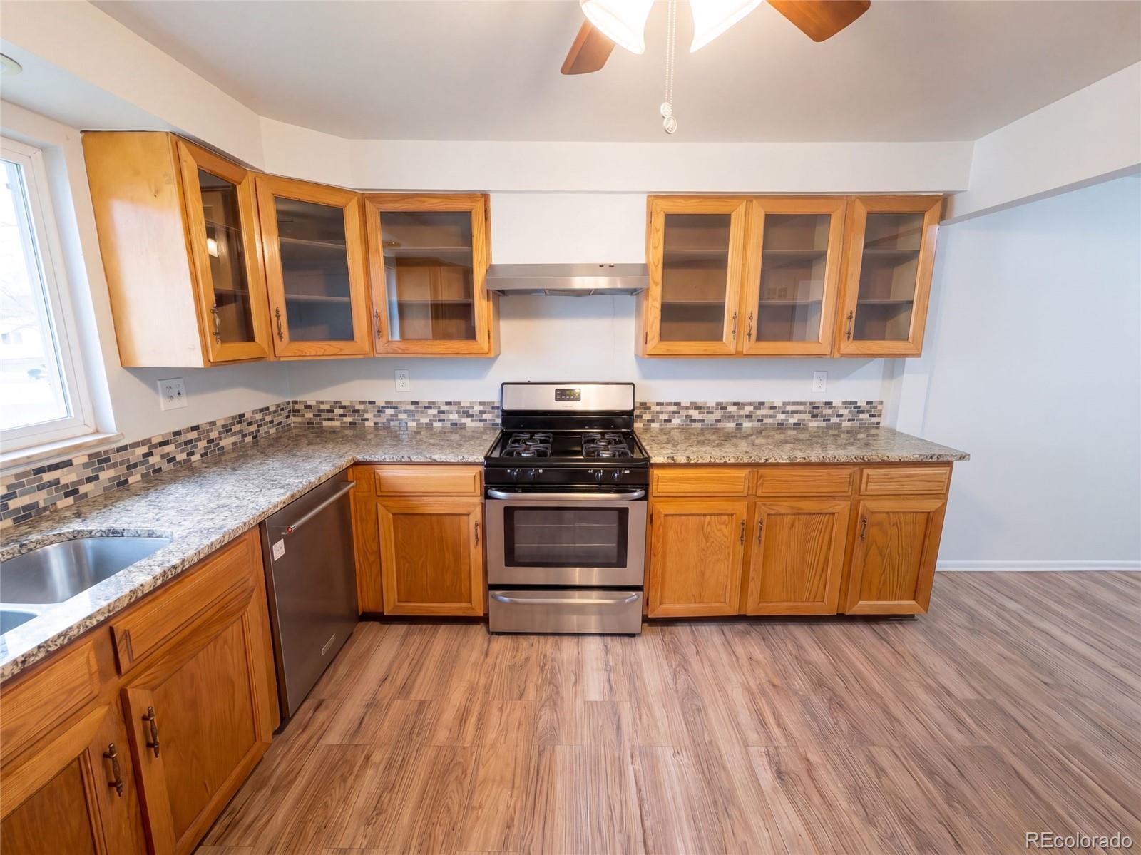 MLS Image #14 for 790  hanover street,aurora, Colorado