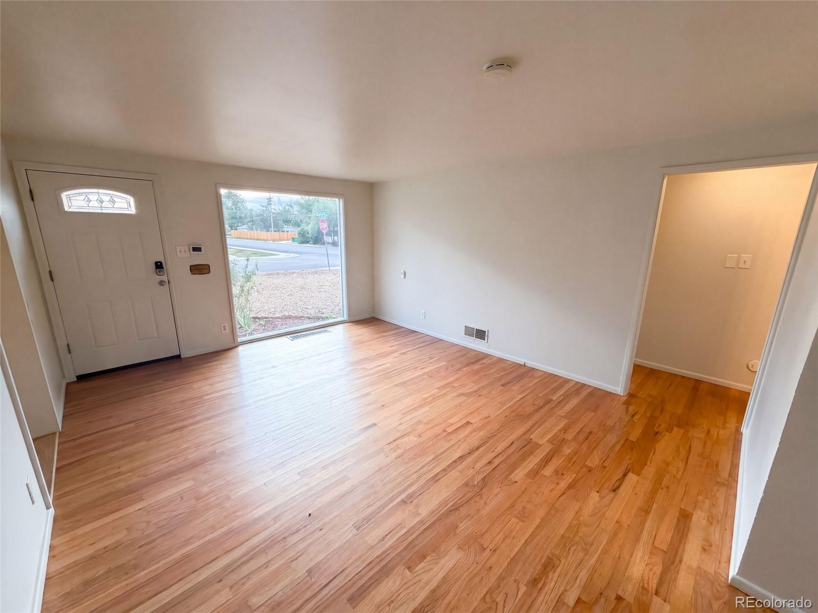 MLS Image #7 for 790  hanover street,aurora, Colorado