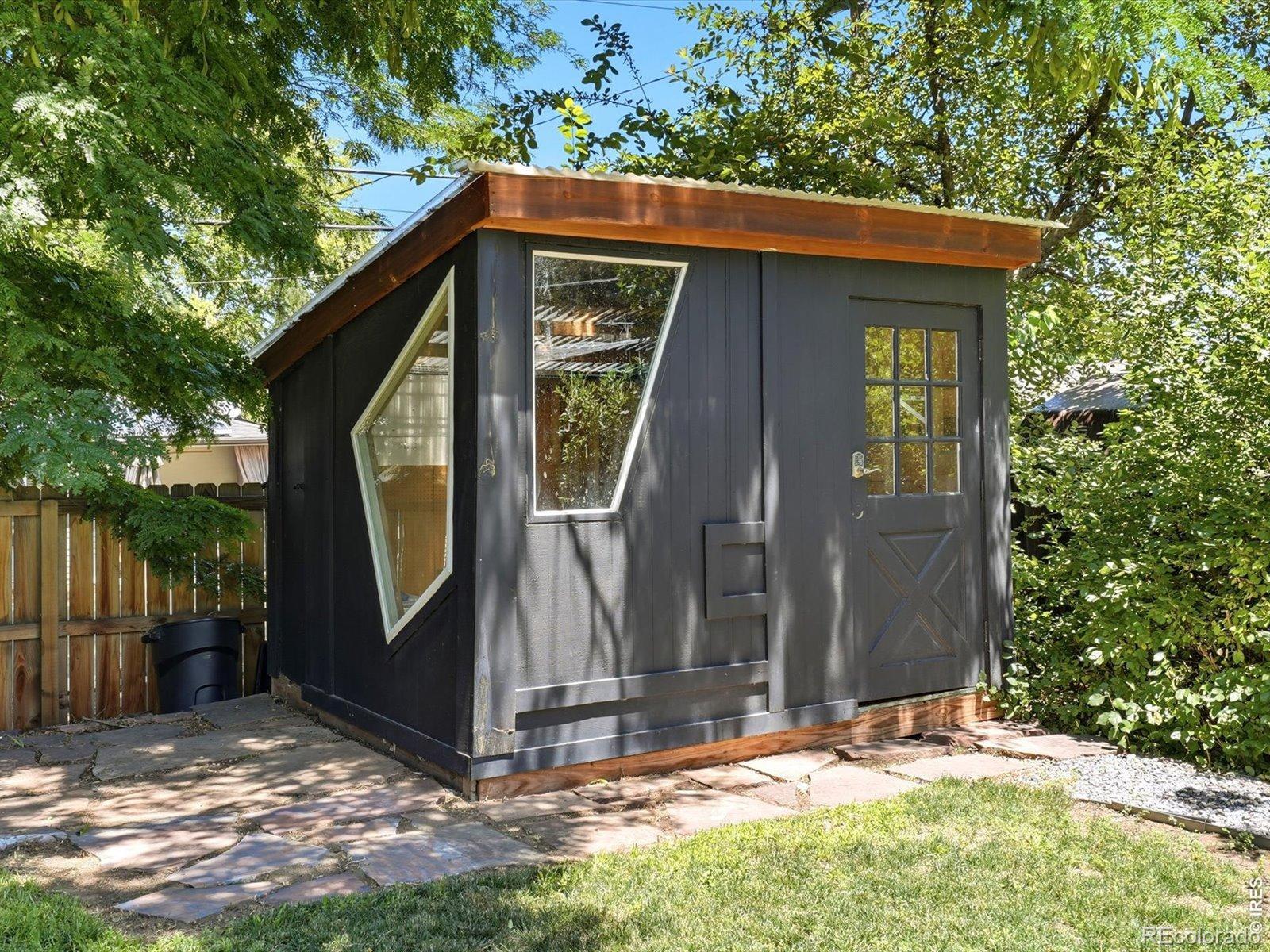 MLS Image #37 for 1420 s cherry street,denver, Colorado