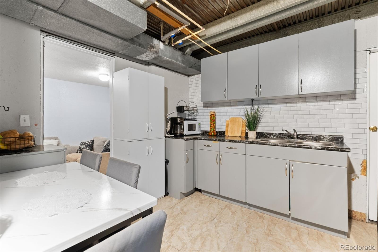 MLS Image #23 for 14900 e 55 th avenue,denver, Colorado