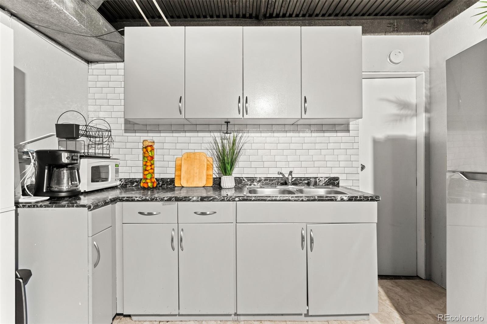 MLS Image #24 for 14900 e 55 th avenue,denver, Colorado