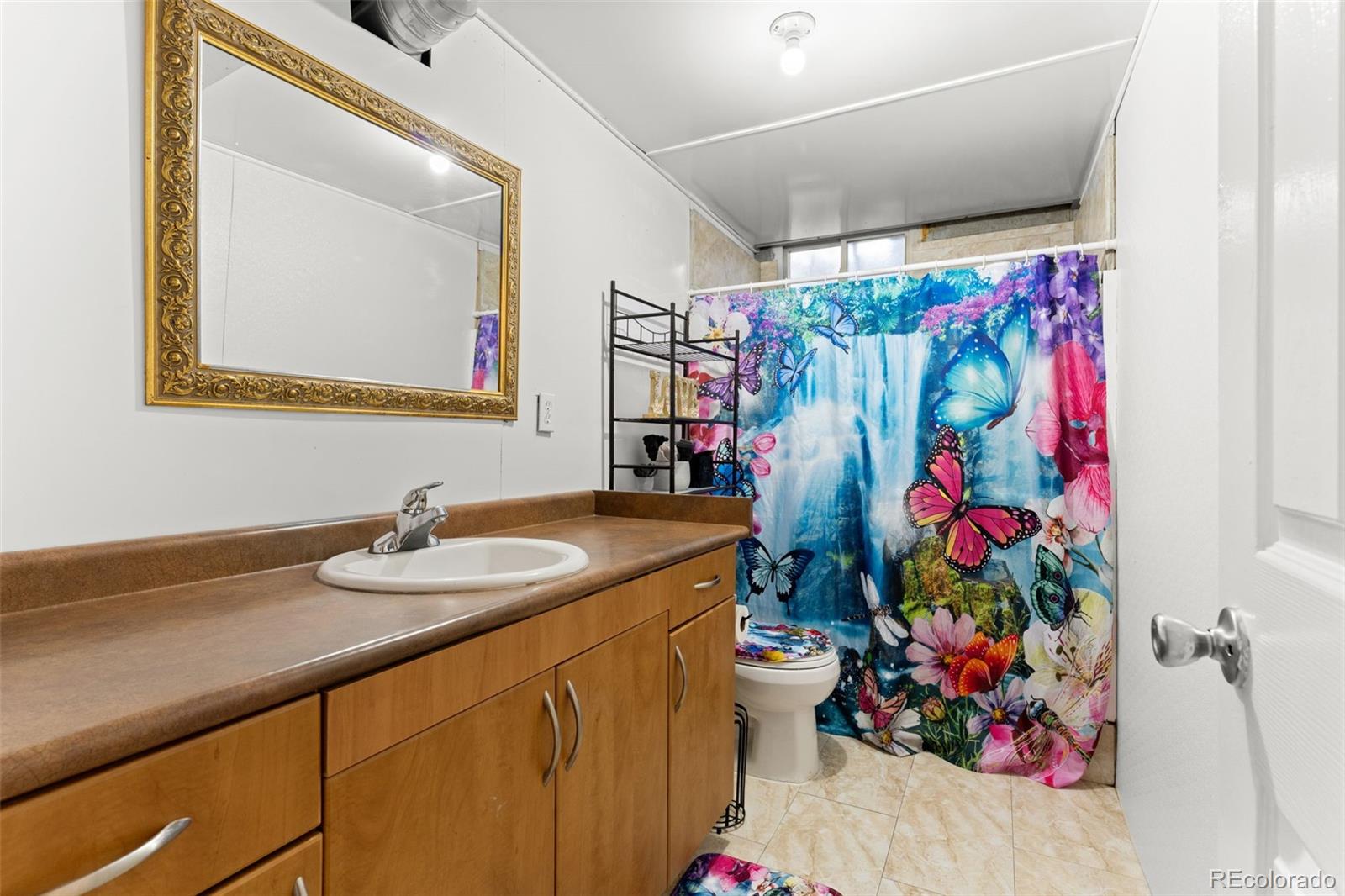 MLS Image #26 for 14900 e 55 th avenue,denver, Colorado