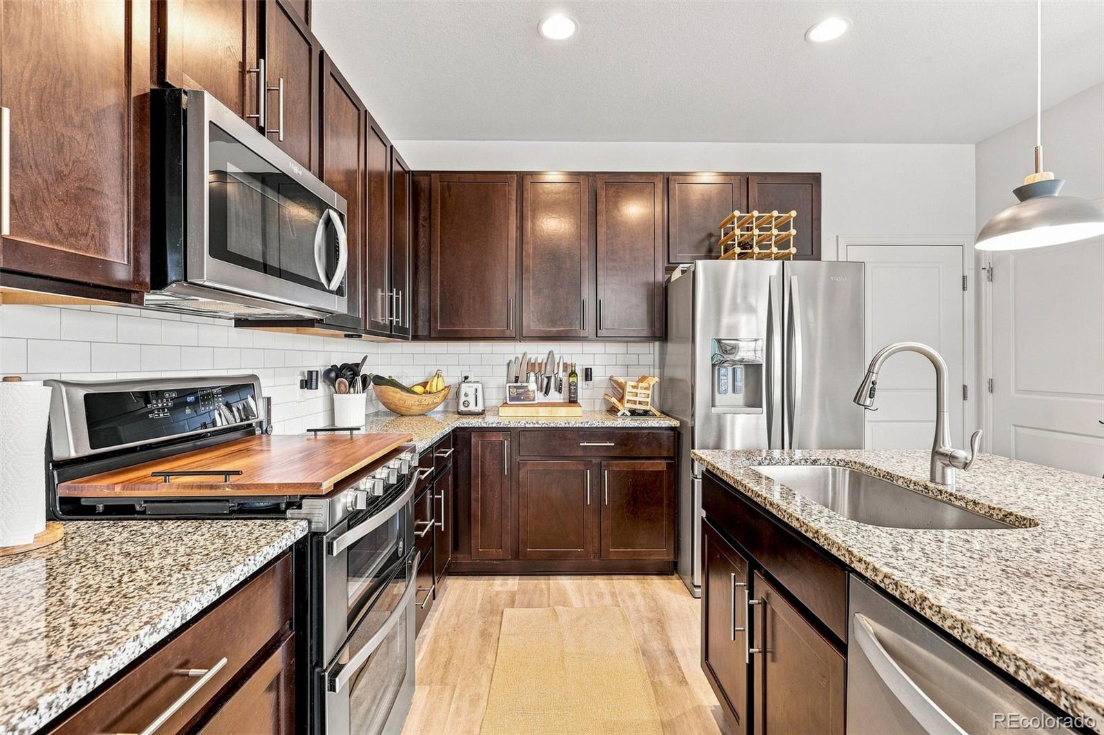 MLS Image #9 for 19593 w 93rd lane,arvada, Colorado