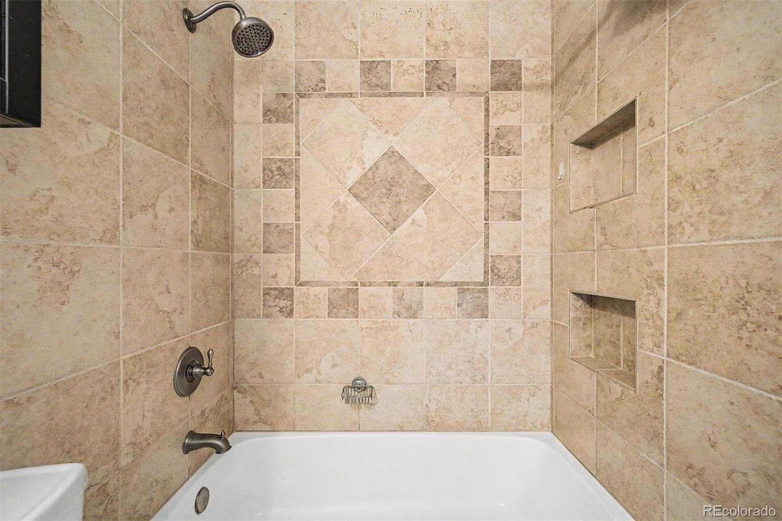MLS Image #18 for 3861 s truckee way,aurora, Colorado