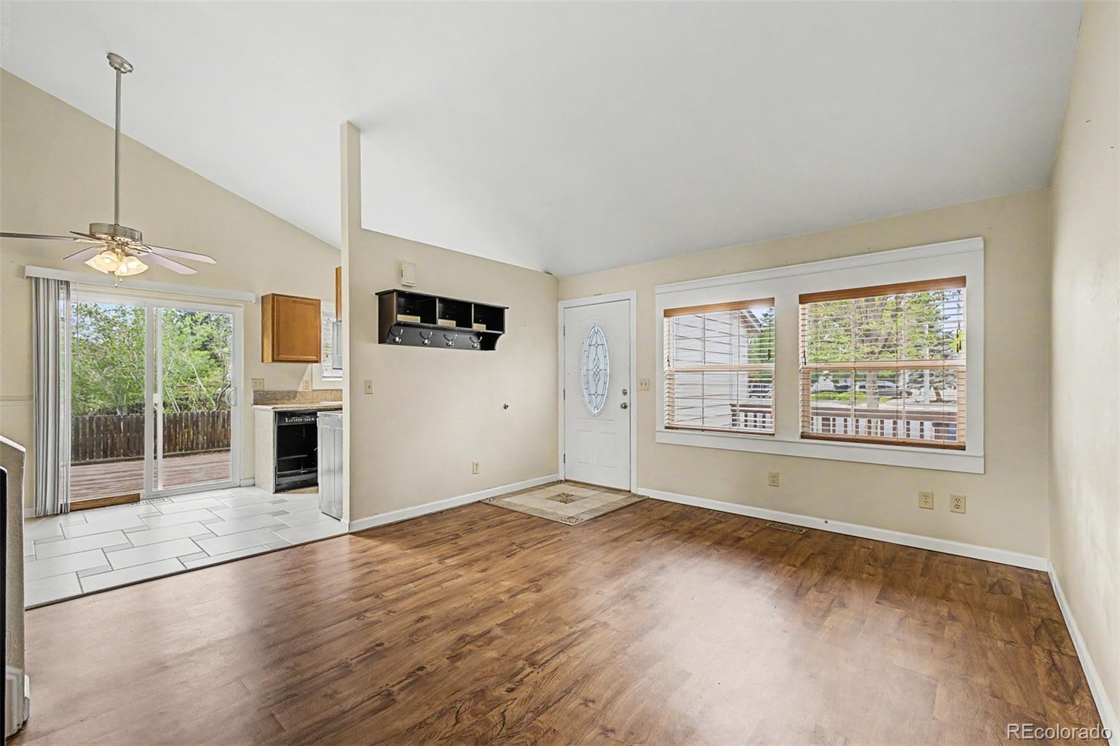 MLS Image #5 for 3861 s truckee way,aurora, Colorado