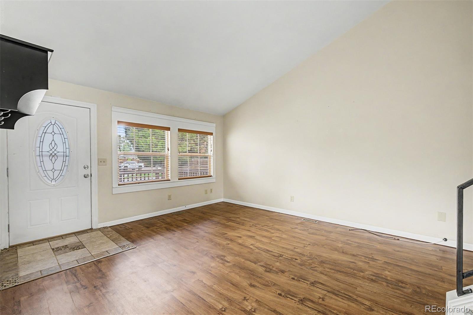 MLS Image #6 for 3861 s truckee way,aurora, Colorado