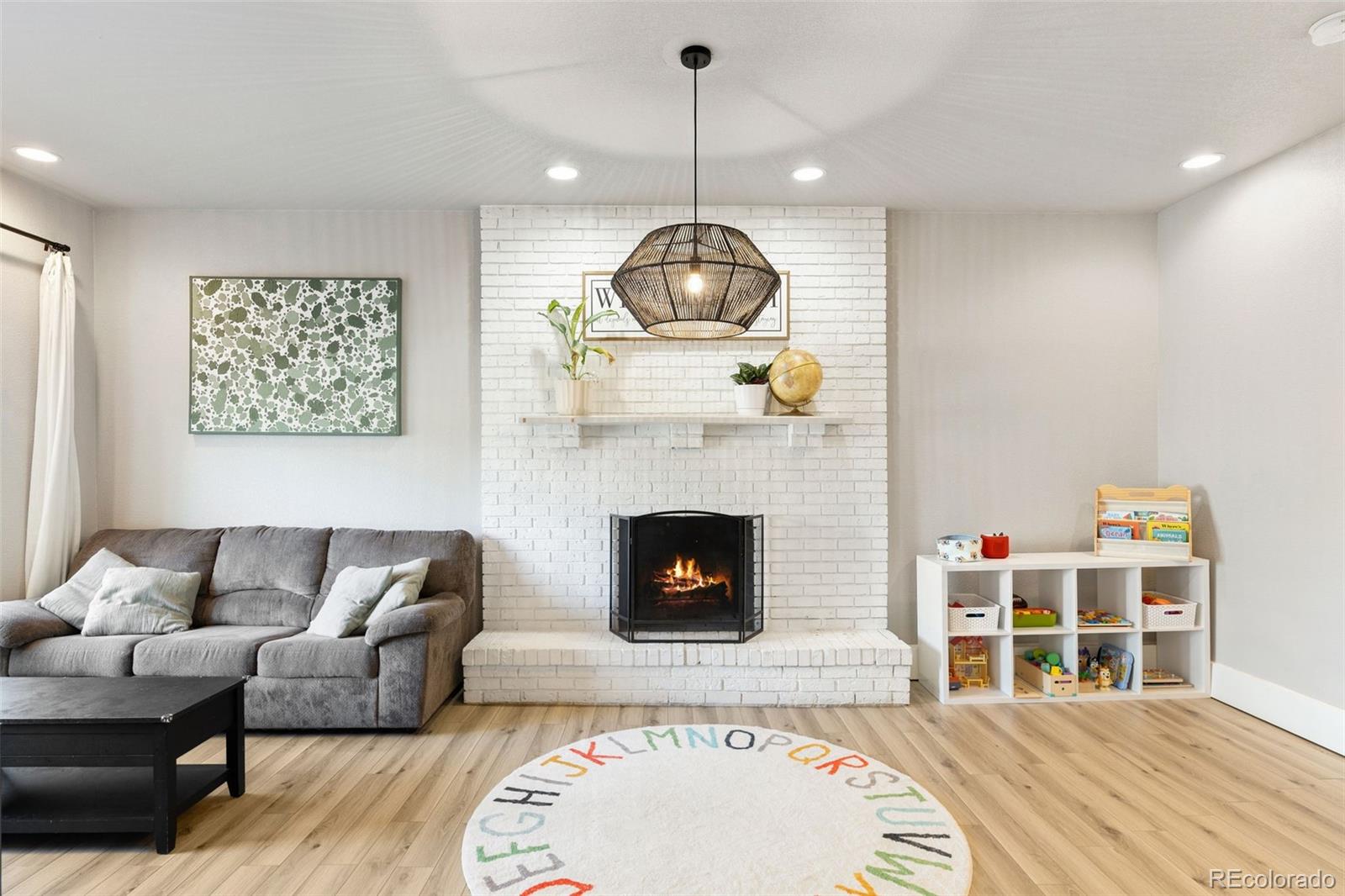 MLS Image #10 for 113  everett drive,colorado springs, Colorado