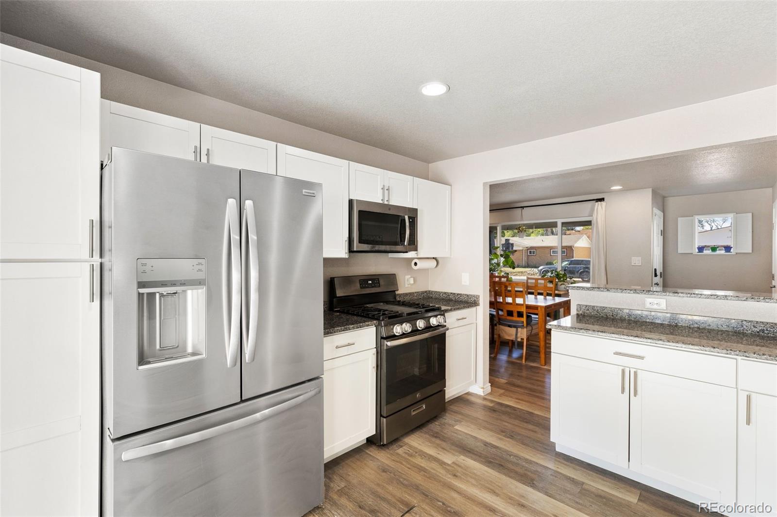 MLS Image #15 for 113  everett drive,colorado springs, Colorado