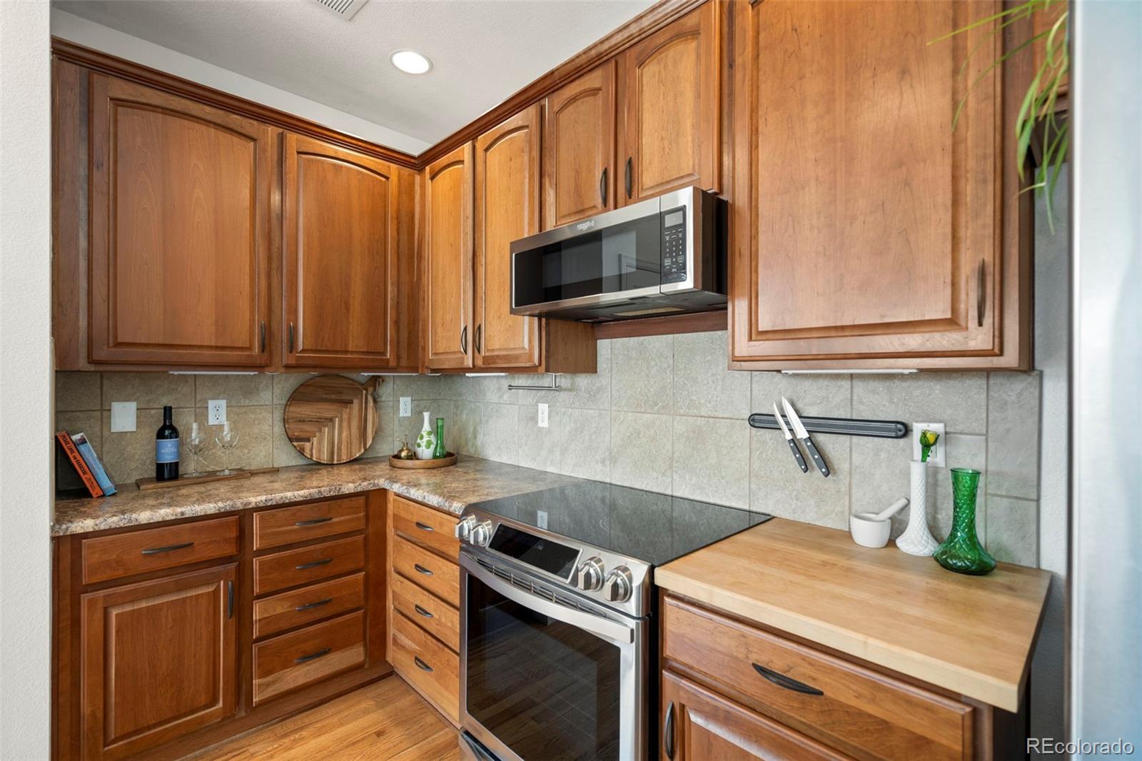 MLS Image #14 for 8449  flora street c,arvada, Colorado