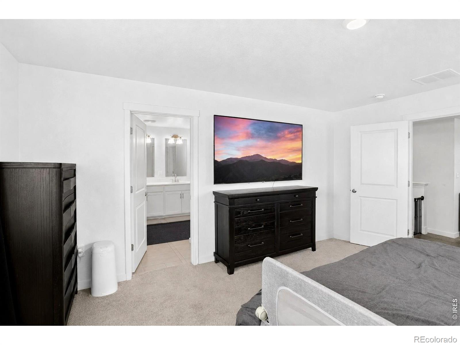 MLS Image #21 for 27671 e byers avenue,aurora, Colorado