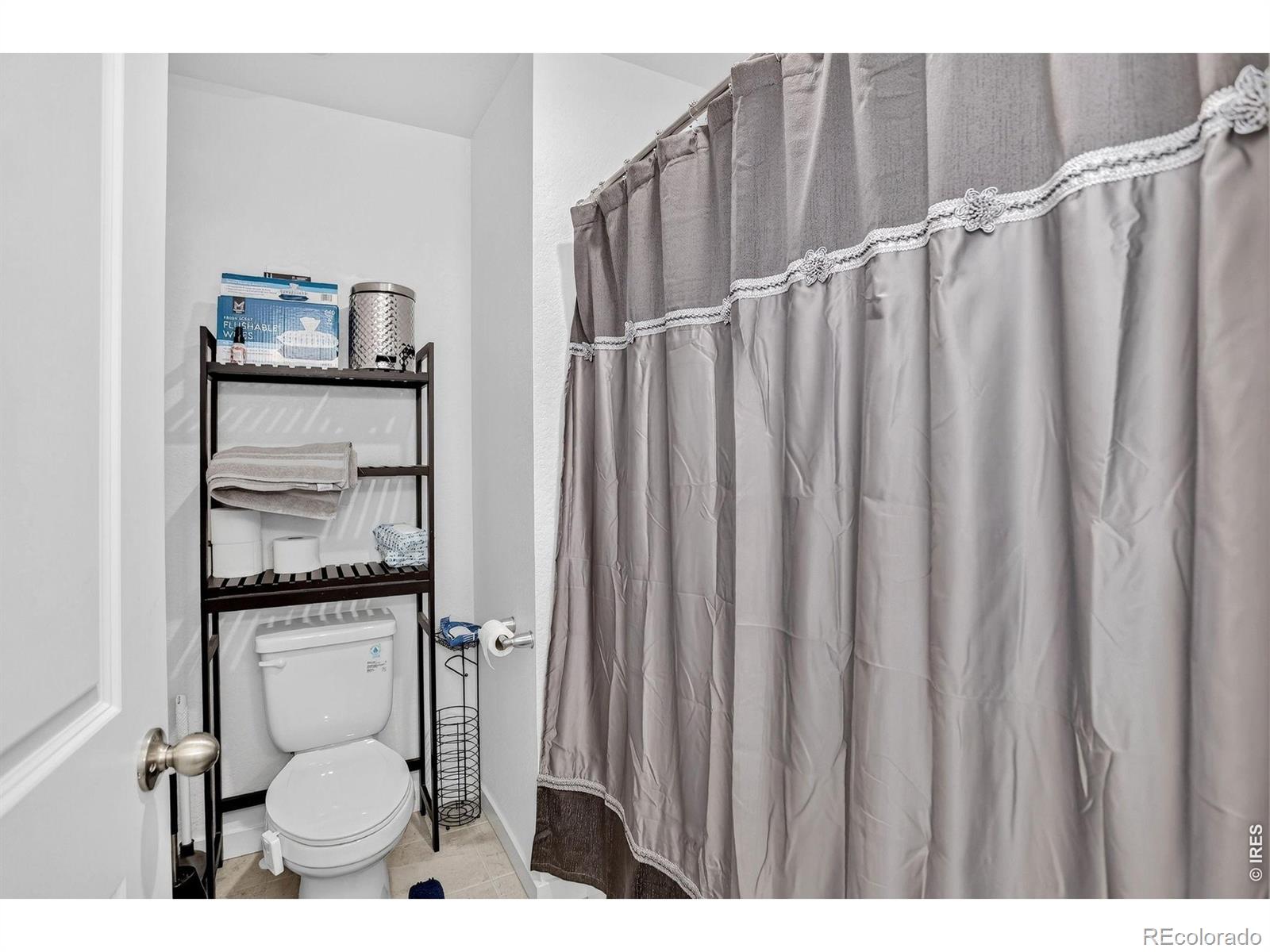 MLS Image #27 for 27671 e byers avenue,aurora, Colorado
