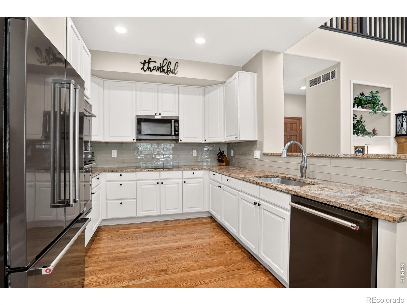 MLS Image #10 for 1516  red mountain drive,longmont, Colorado