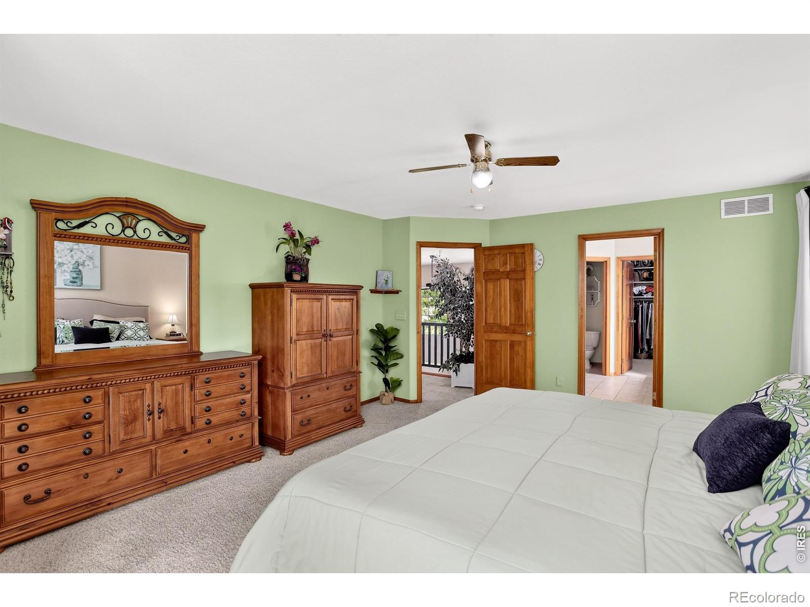 MLS Image #26 for 1516  red mountain drive,longmont, Colorado