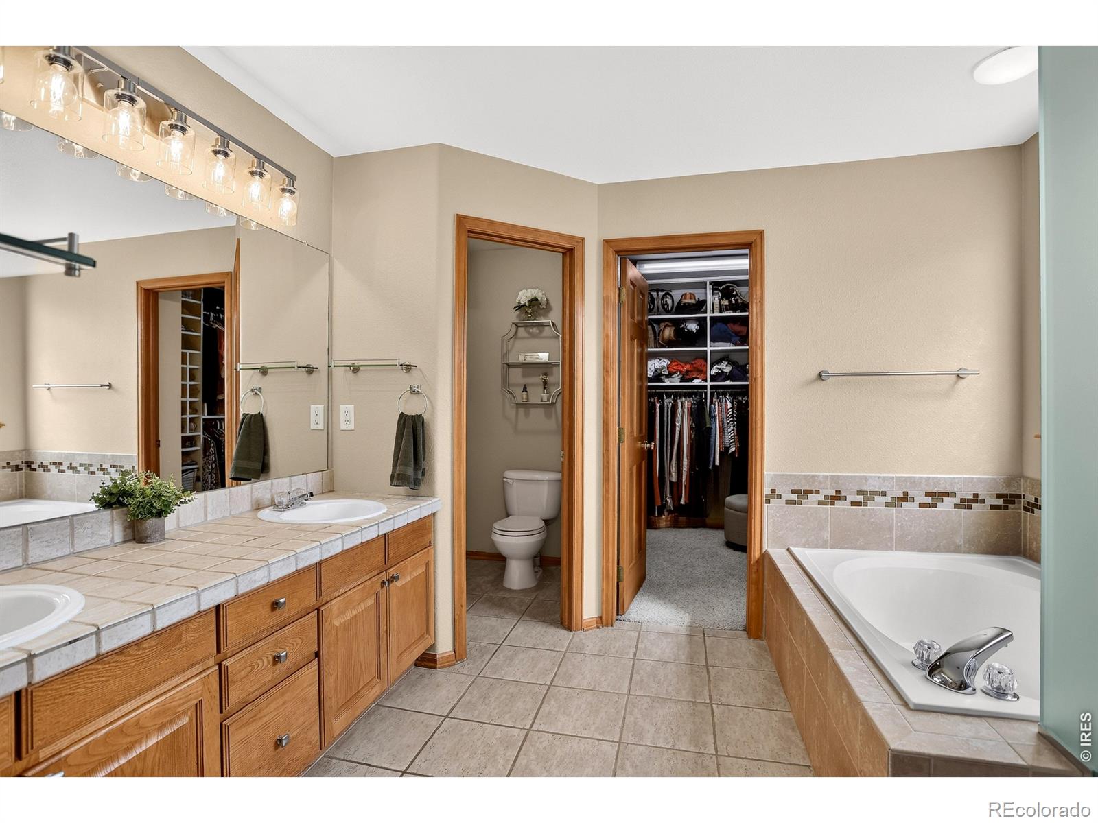 MLS Image #28 for 1516  red mountain drive,longmont, Colorado