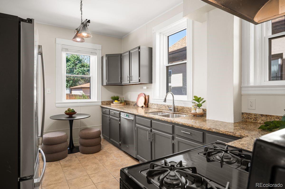 MLS Image #6 for 2441 n race street,denver, Colorado