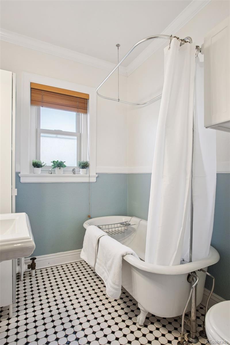 MLS Image #17 for 2210 e mississippi avenue,denver, Colorado