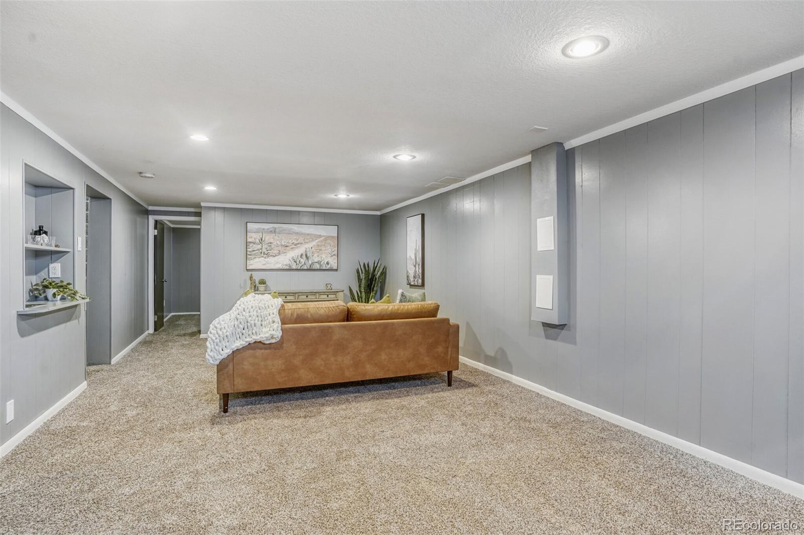 MLS Image #19 for 627 s jasmine way,denver, Colorado