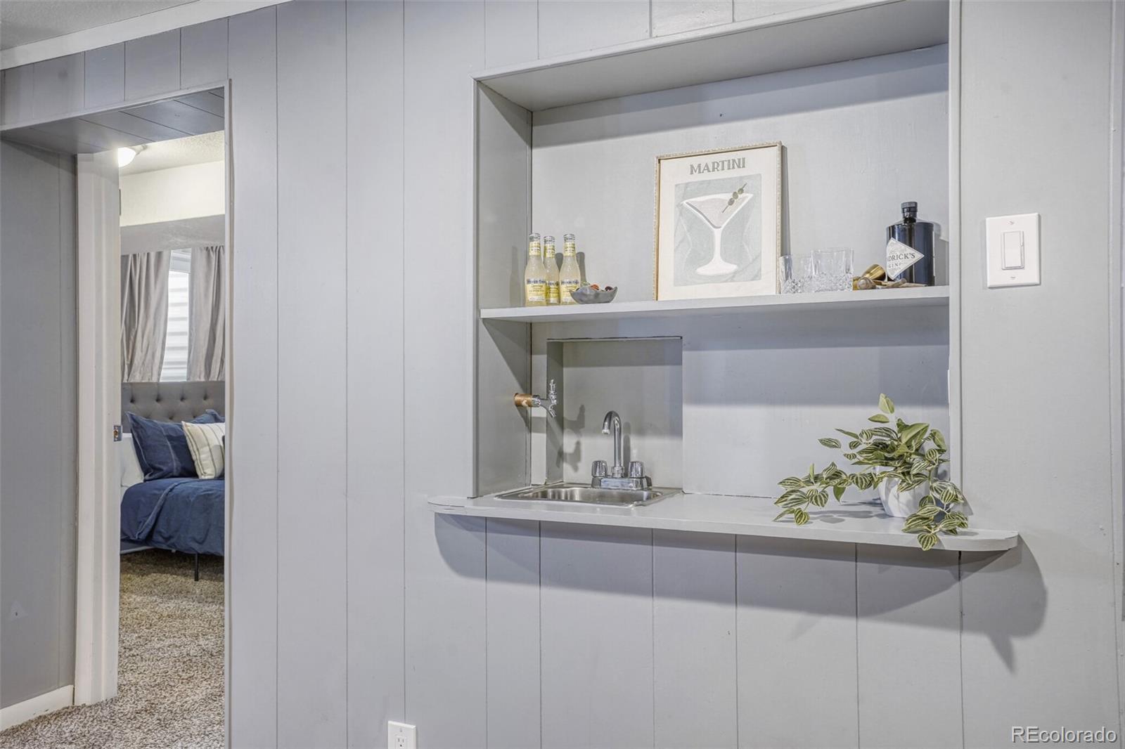 MLS Image #21 for 627 s jasmine way,denver, Colorado