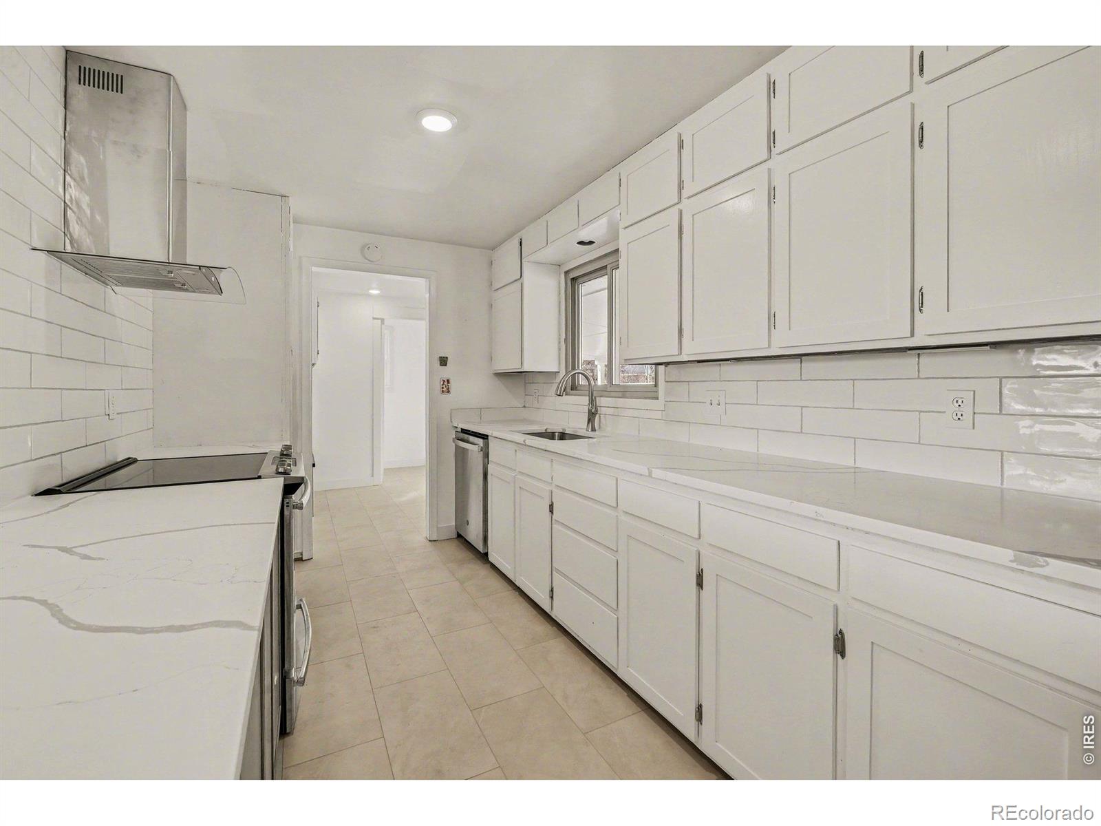 MLS Image #6 for 3211  butternut drive,loveland, Colorado