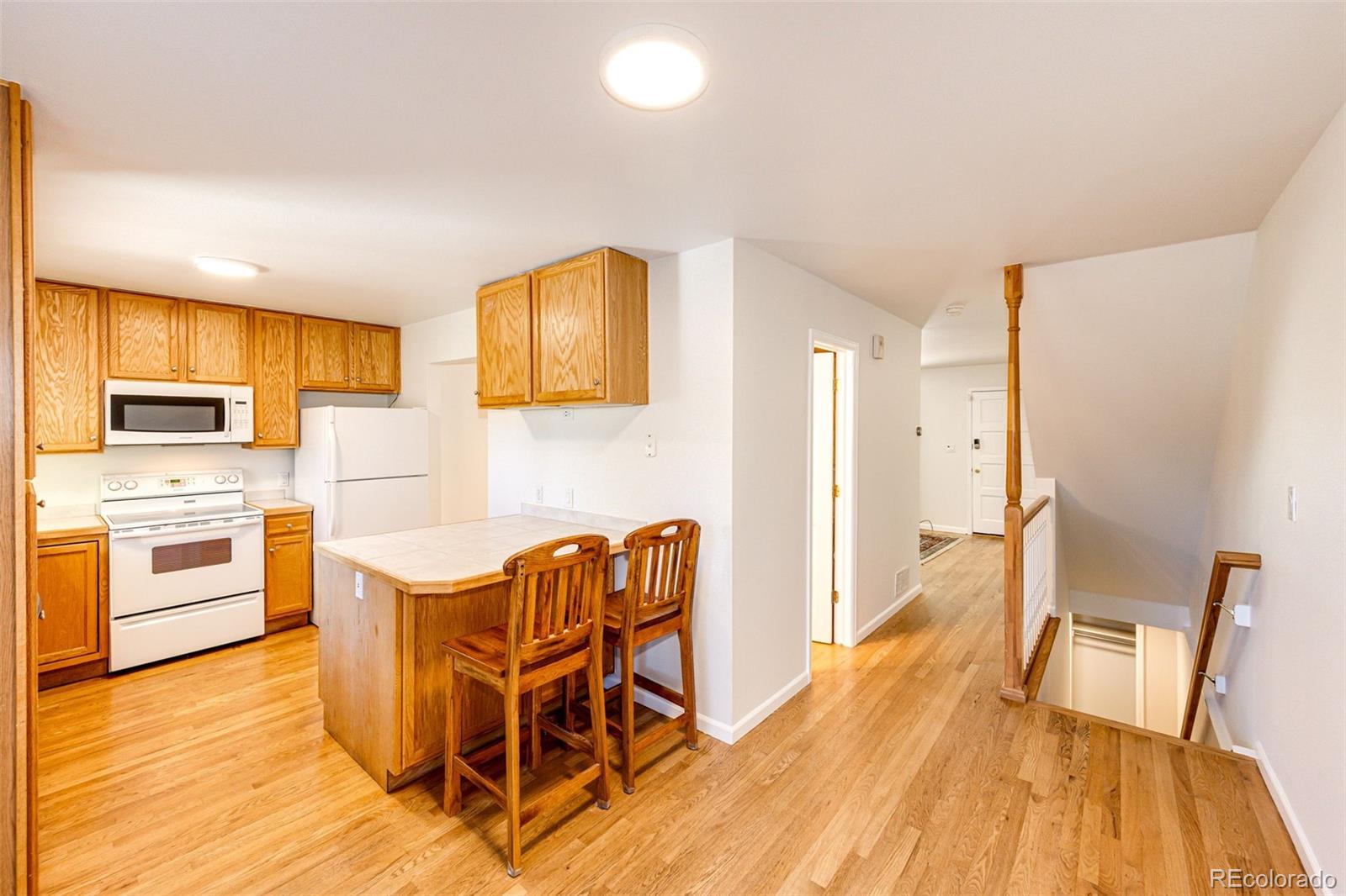 MLS Image #4 for 6876 s broadway ,centennial, Colorado