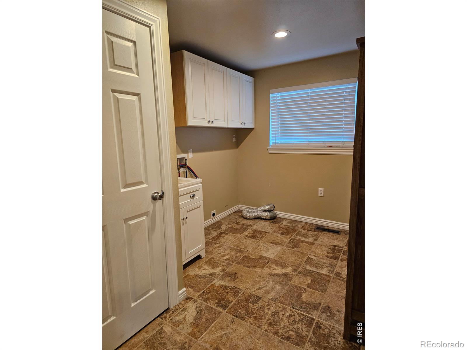 MLS Image #11 for 828  fairhurst street,sterling, Colorado