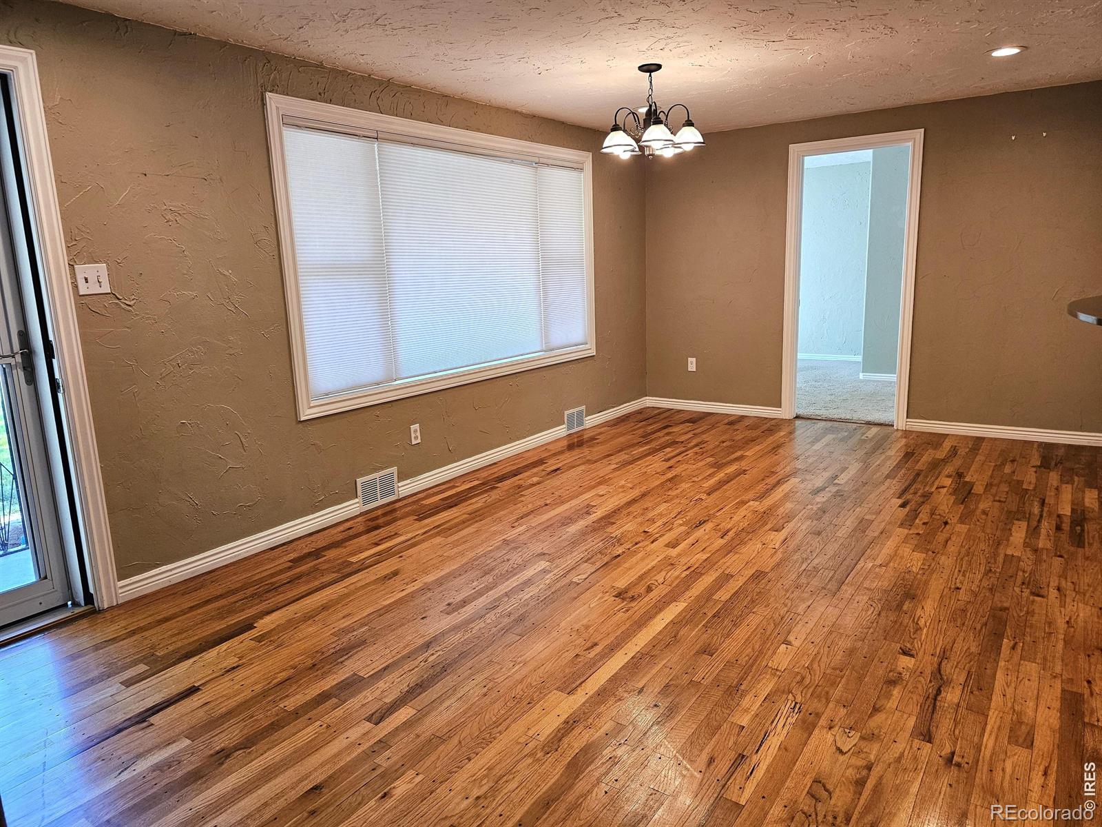 MLS Image #4 for 828  fairhurst street,sterling, Colorado