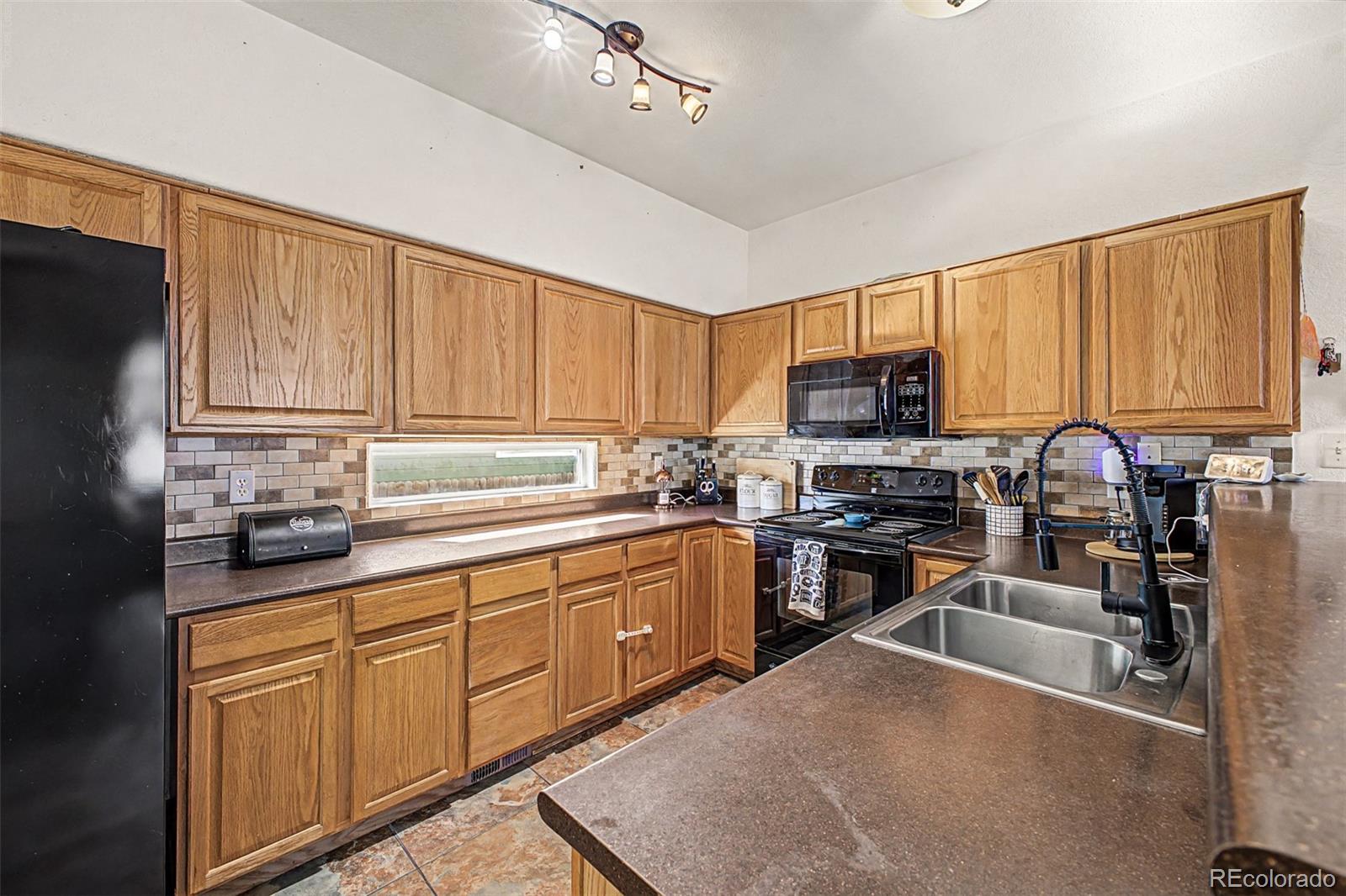 MLS Image #12 for 10152  wyandott circle,thornton, Colorado
