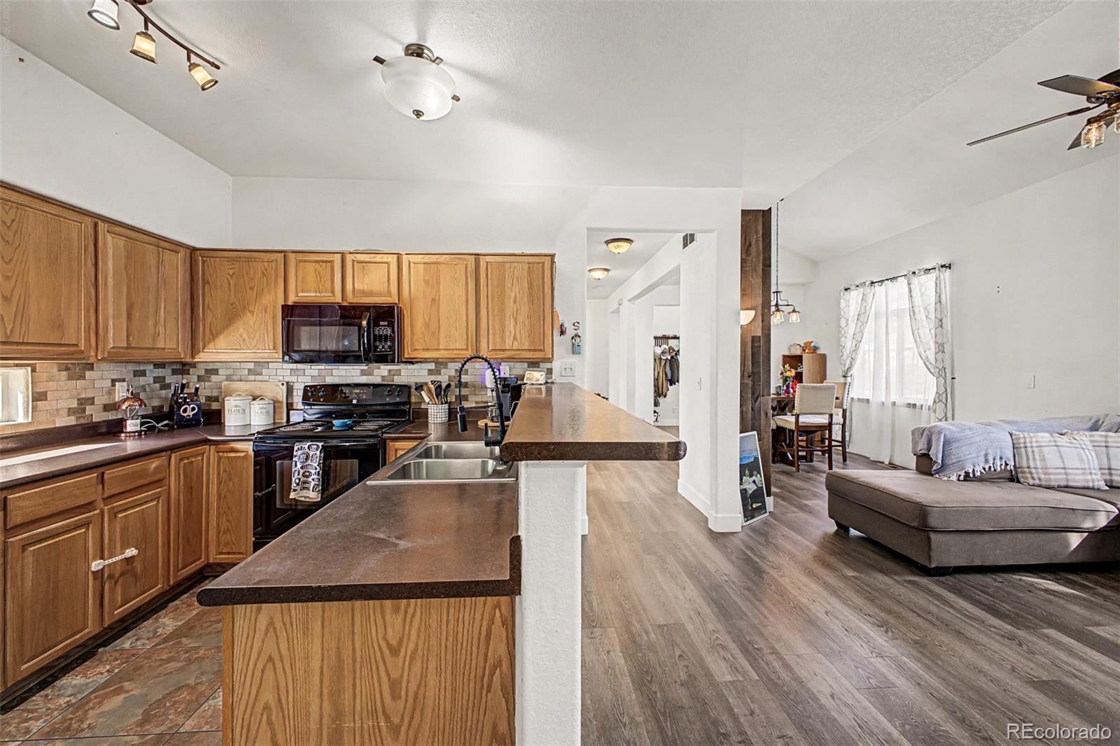 MLS Image #13 for 10152  wyandott circle,thornton, Colorado