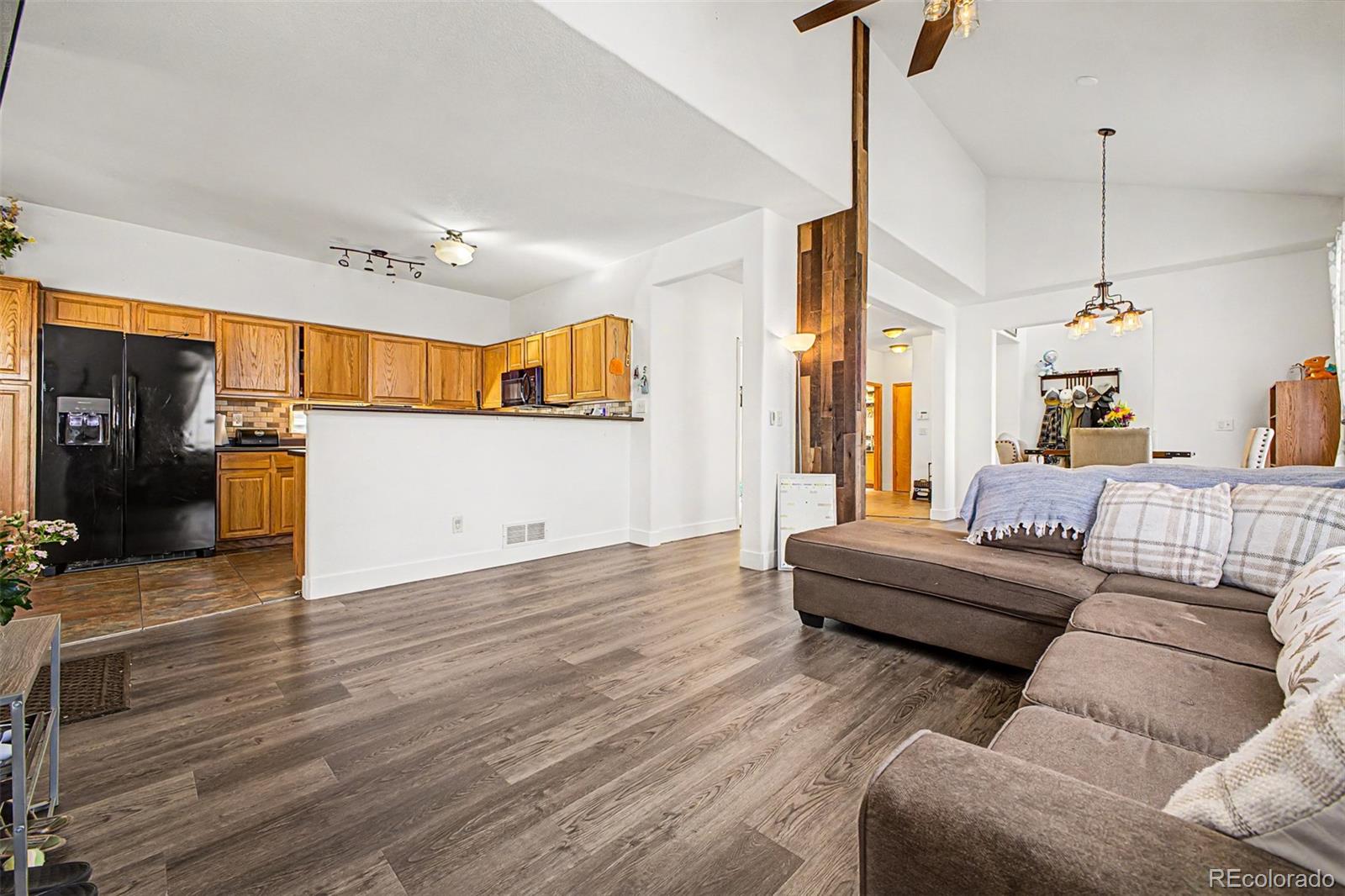 MLS Image #5 for 10152  wyandott circle,thornton, Colorado