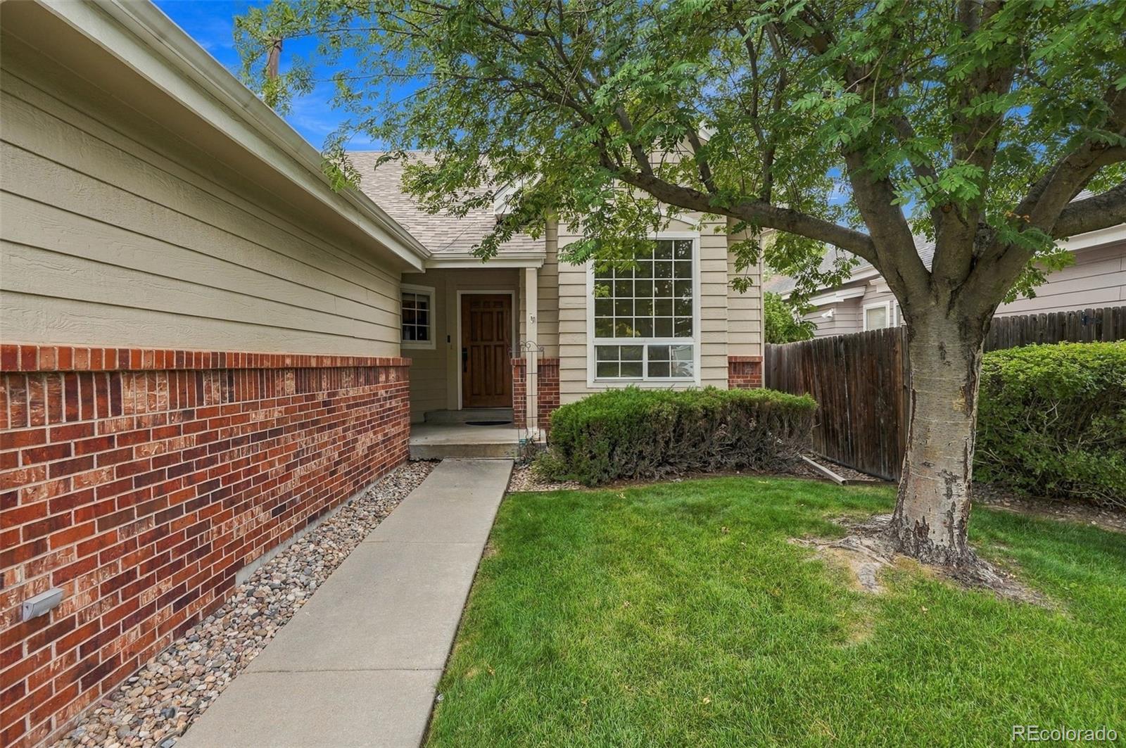 MLS Image #3 for 2265 s kenton street,aurora, Colorado
