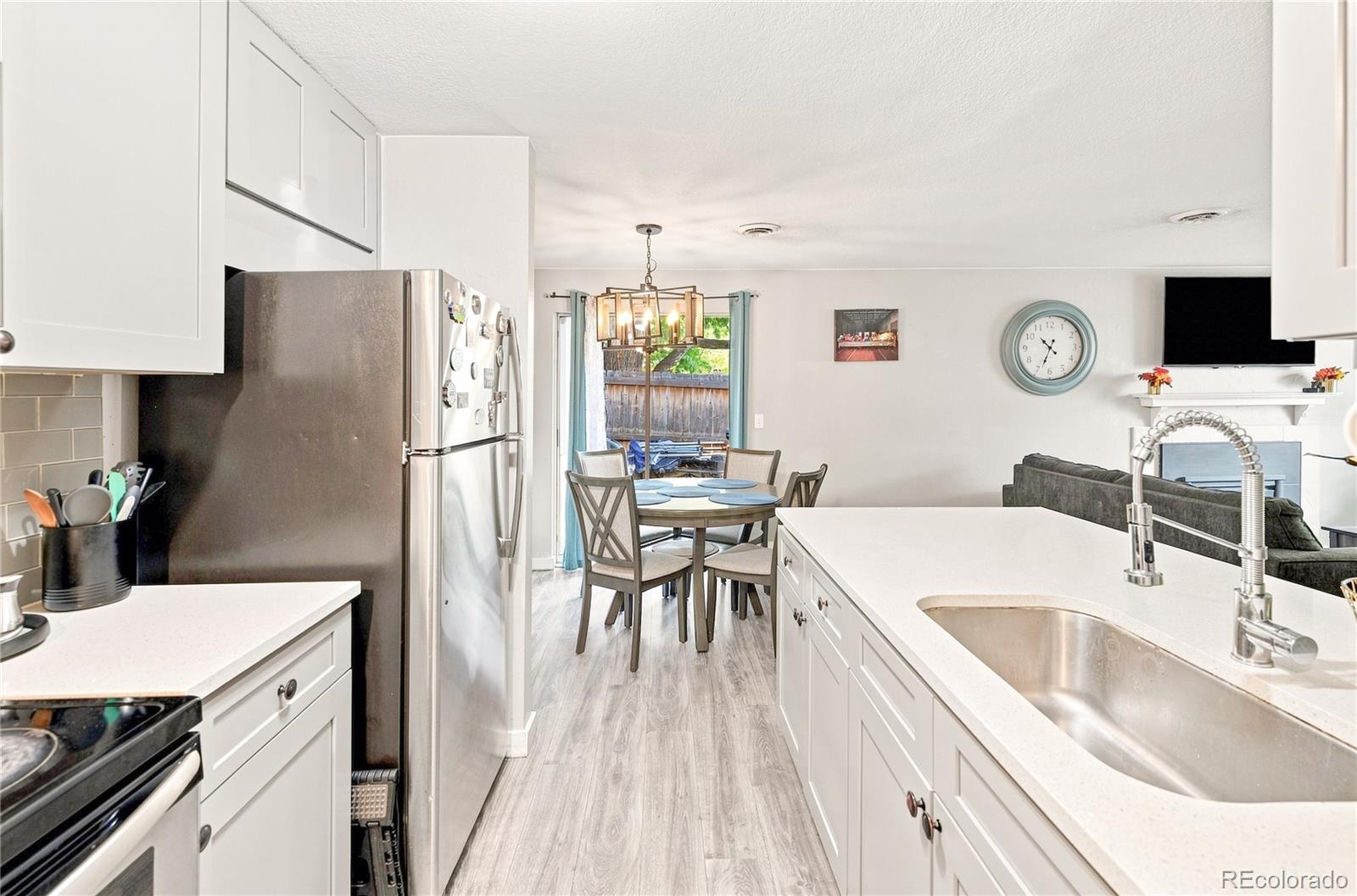 MLS Image #10 for 84  nome way a,aurora, Colorado