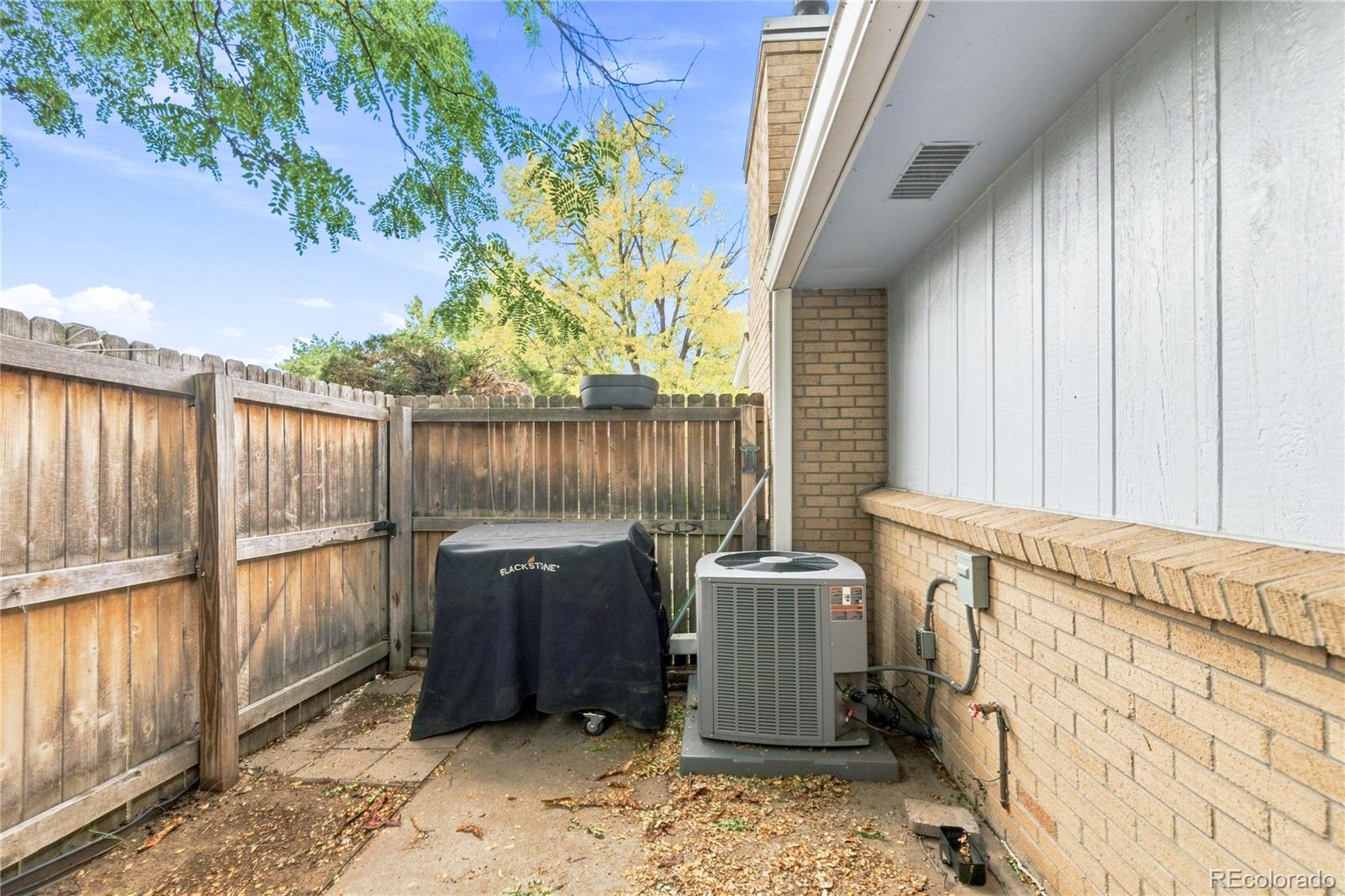 MLS Image #23 for 84  nome way a,aurora, Colorado
