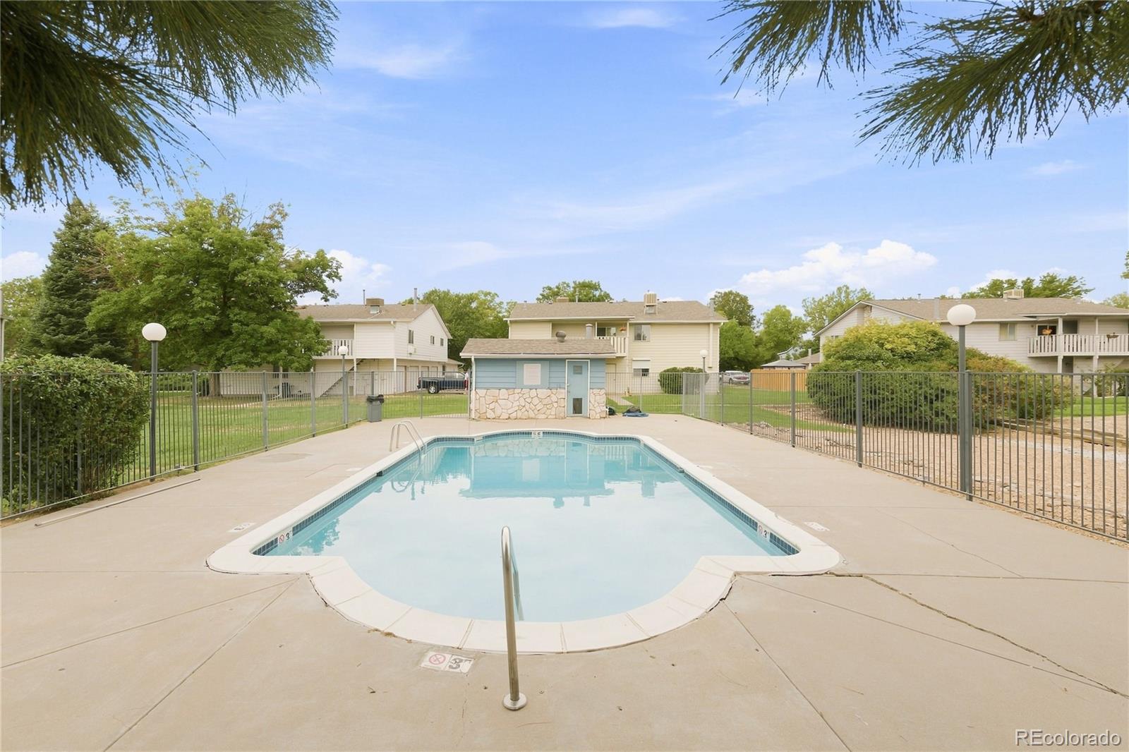 MLS Image #25 for 84  nome way a,aurora, Colorado