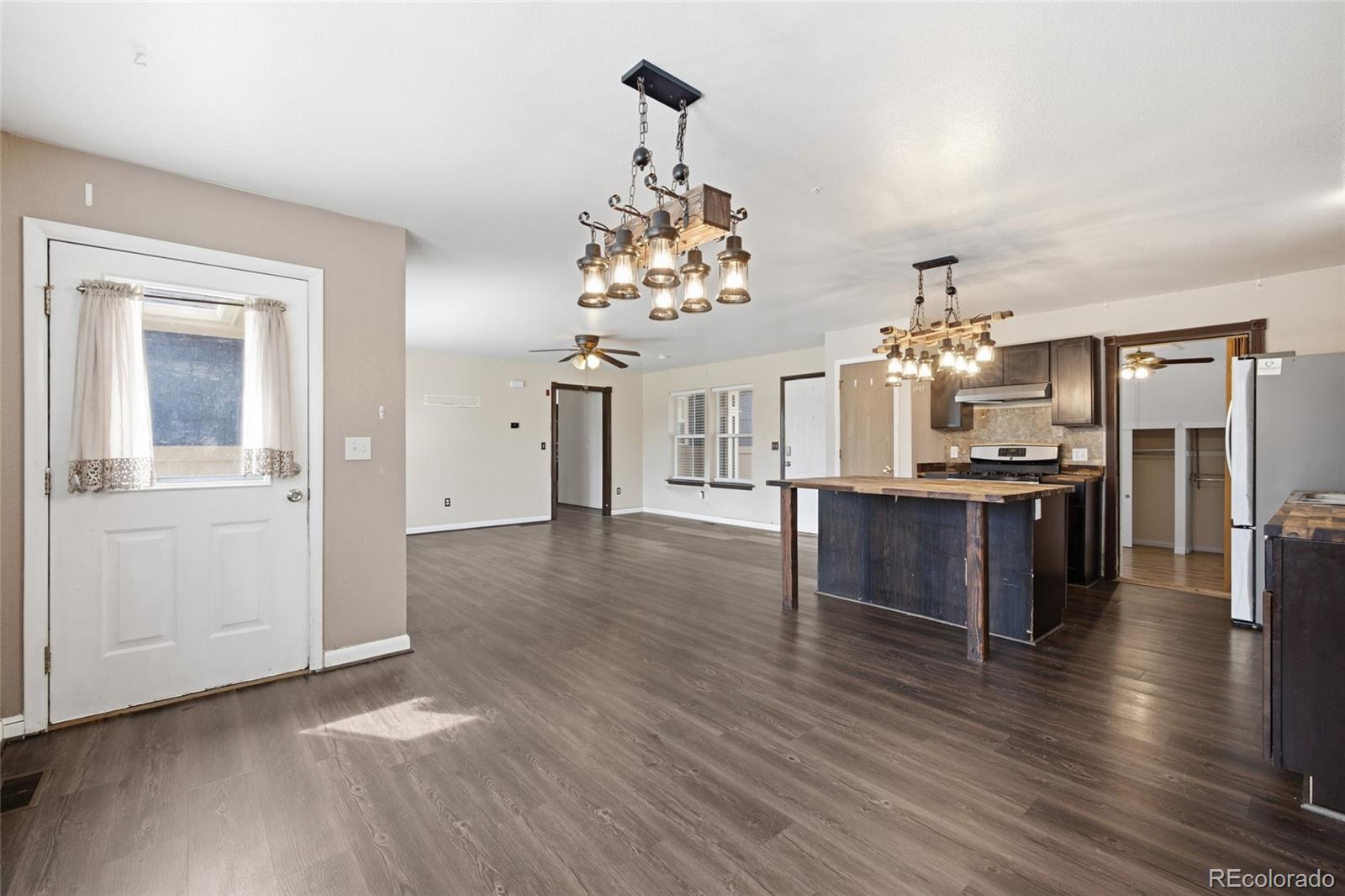 MLS Image #10 for 14820 e 18th place,aurora, Colorado