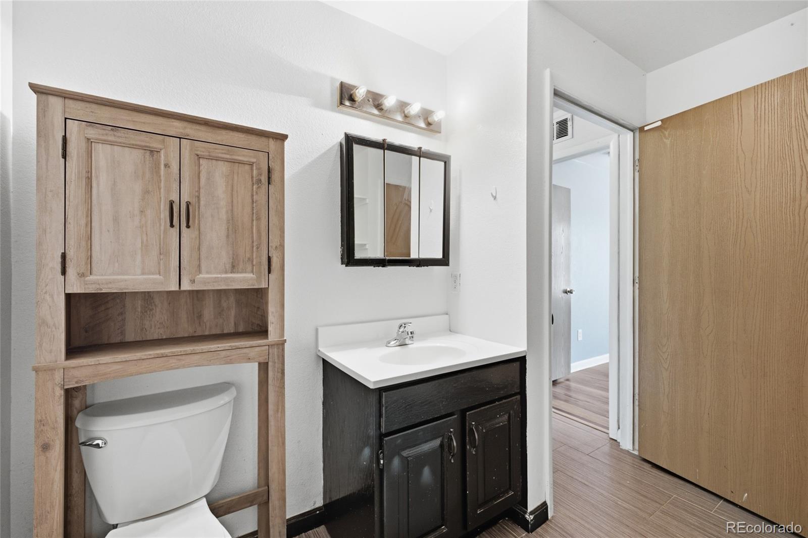 MLS Image #24 for 14820 e 18th place,aurora, Colorado