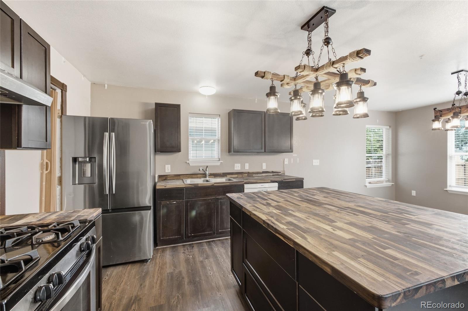 MLS Image #8 for 14820 e 18th place,aurora, Colorado