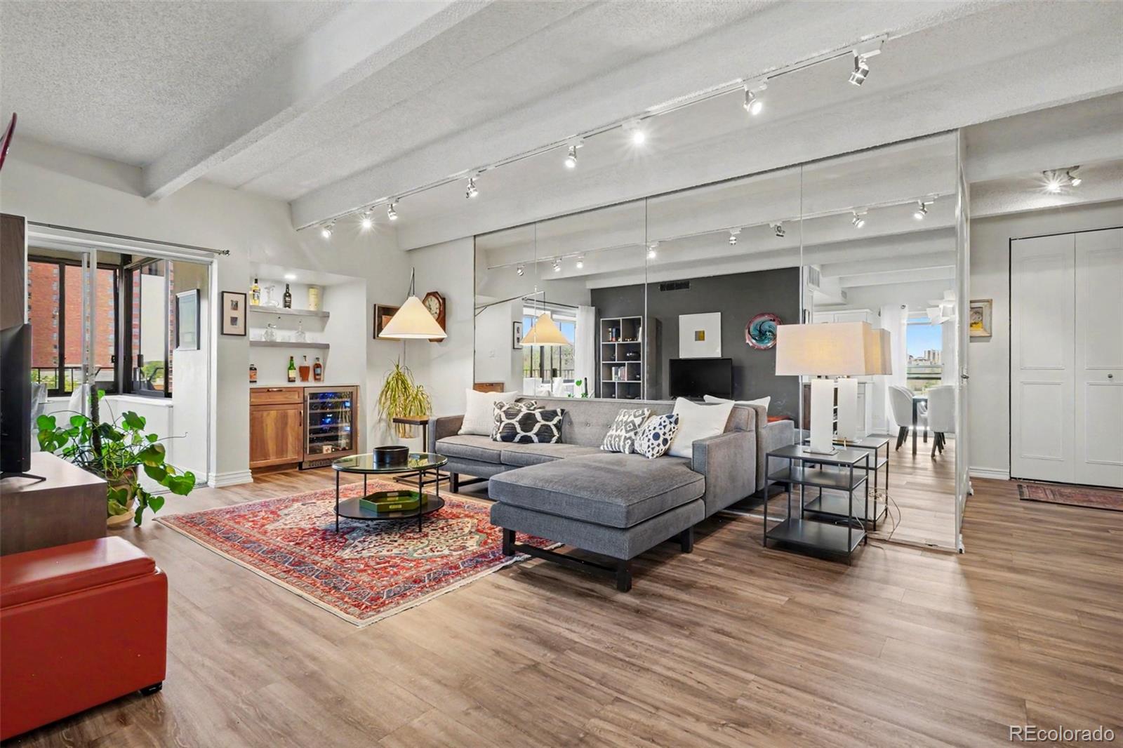 MLS Image #11 for 130 n pearl street,denver, Colorado