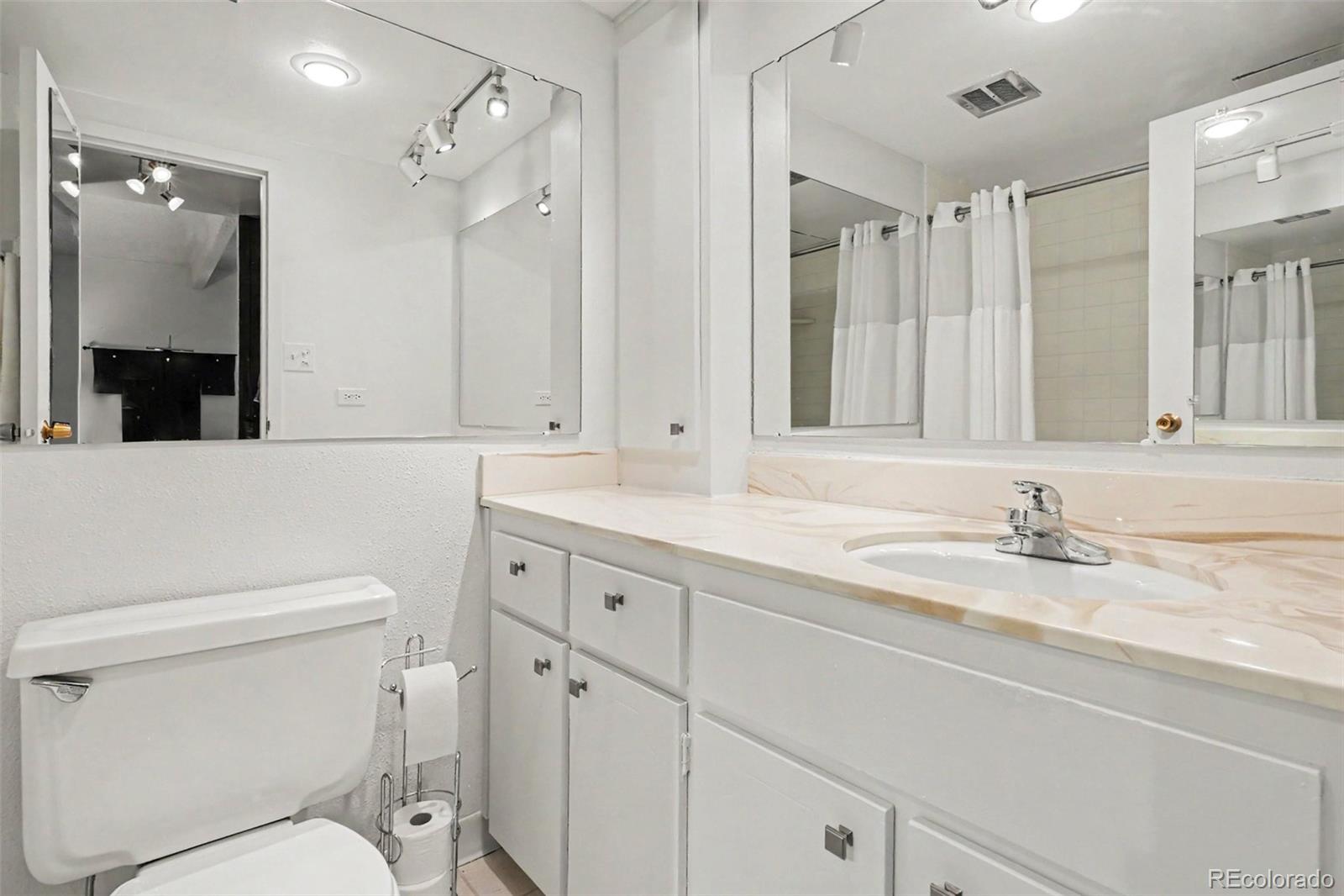 MLS Image #19 for 130 n pearl street,denver, Colorado