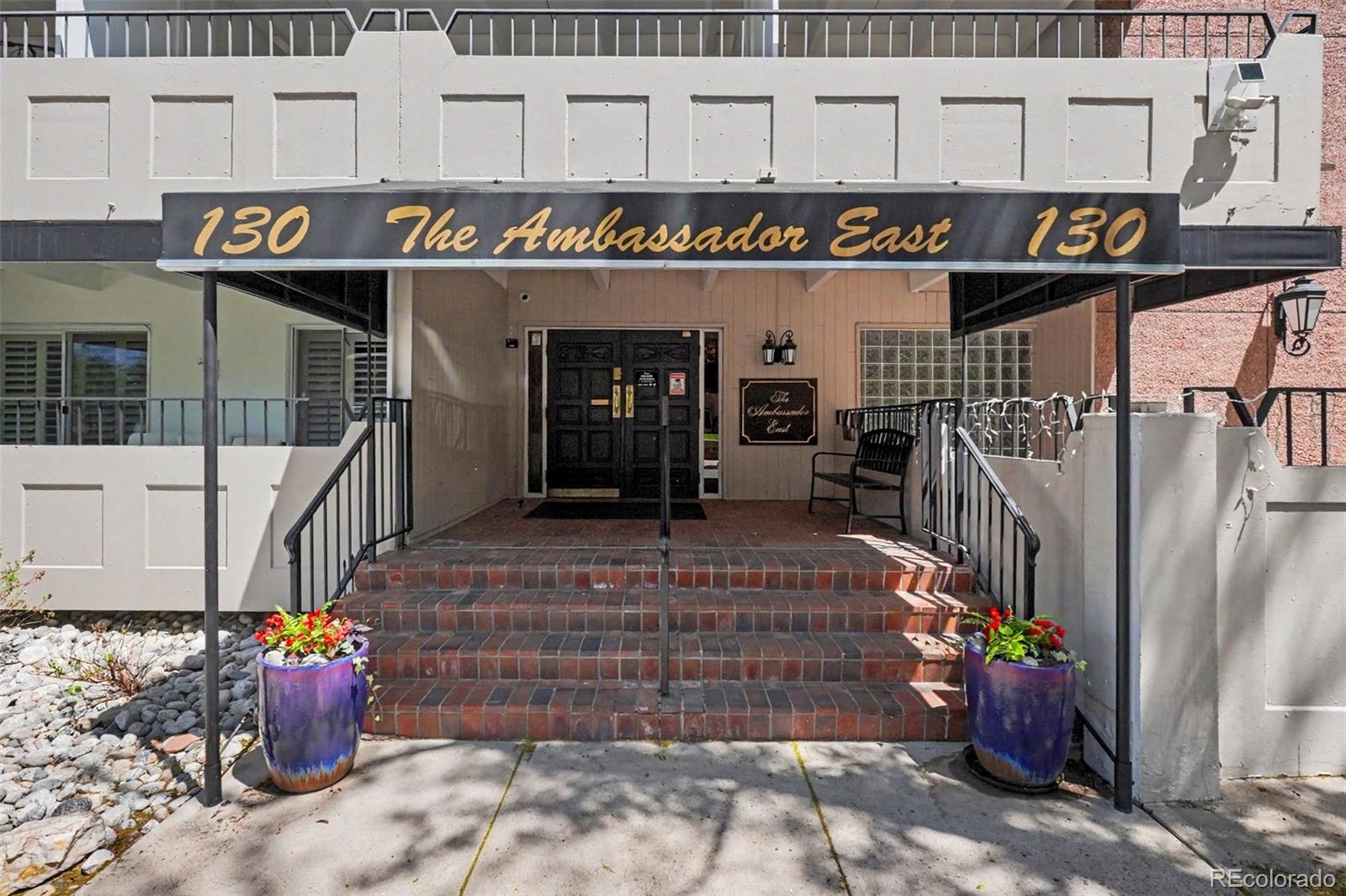 MLS Image #2 for 130 n pearl street,denver, Colorado