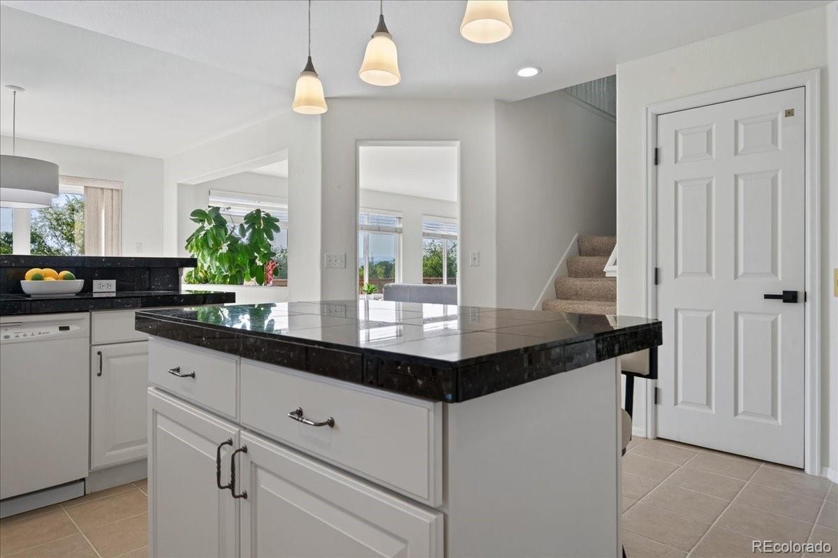 MLS Image #33 for 6058  rogers circle,golden, Colorado