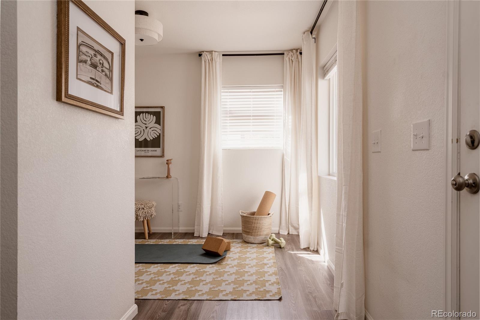 MLS Image #42 for 18670 e 53rd drive,denver, Colorado