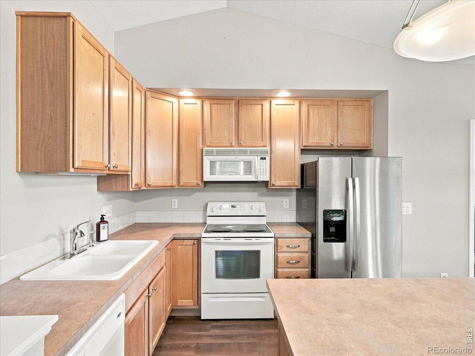 MLS Image #18 for 1977  grays peak drive,loveland, Colorado
