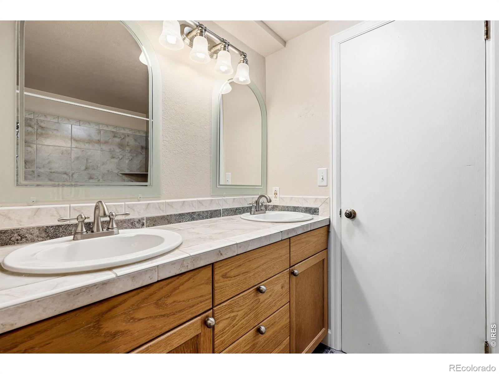 MLS Image #36 for 6846  surrey trail,littleton, Colorado