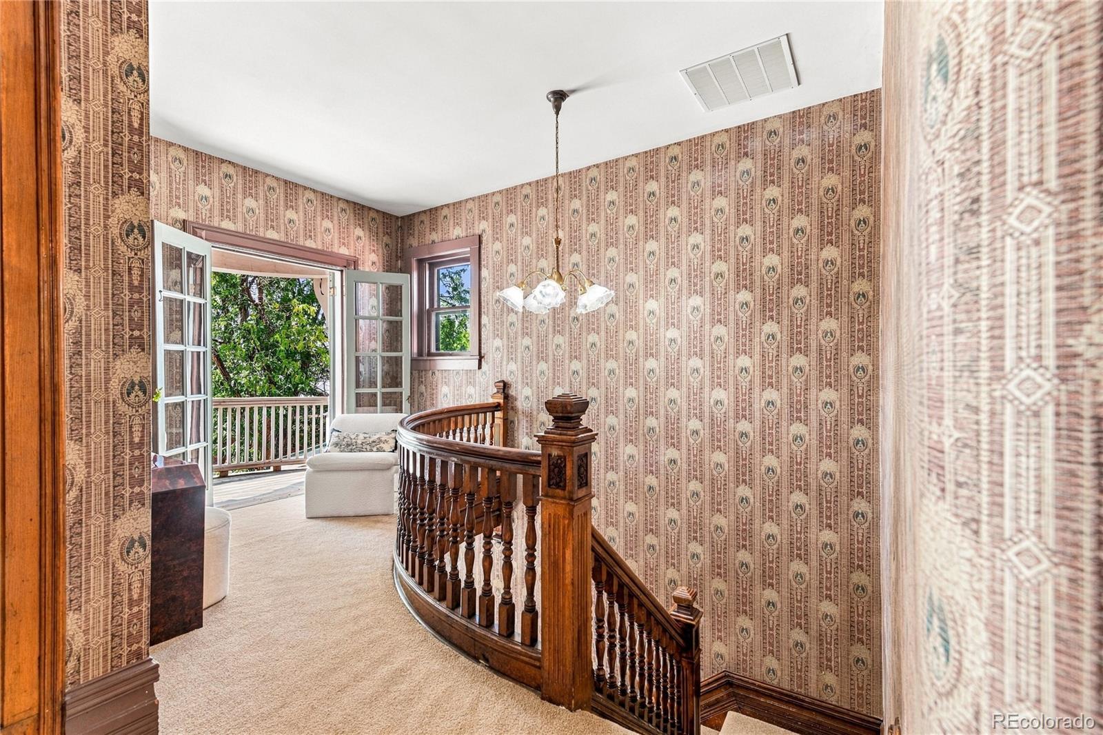 MLS Image #15 for 590 s sherman street,denver, Colorado
