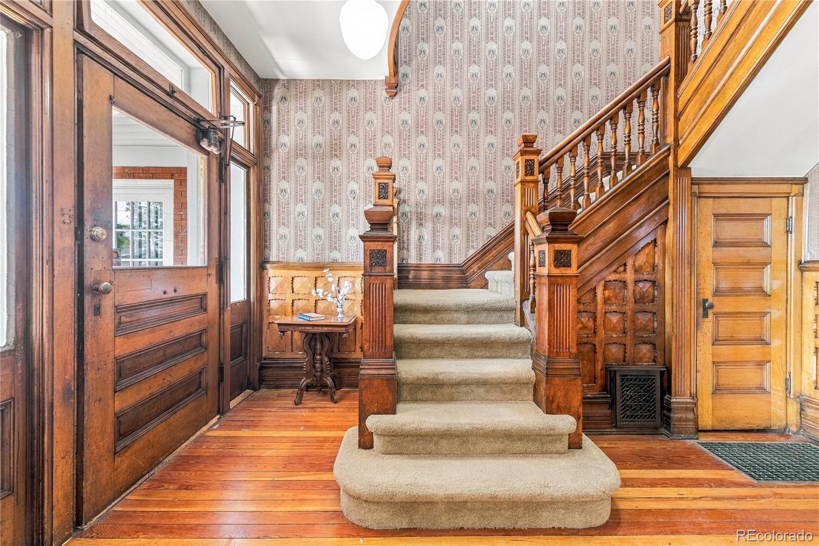 MLS Image #2 for 590 s sherman street,denver, Colorado