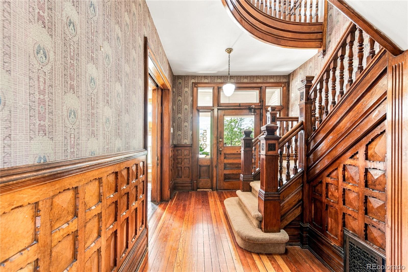 MLS Image #3 for 590 s sherman street,denver, Colorado