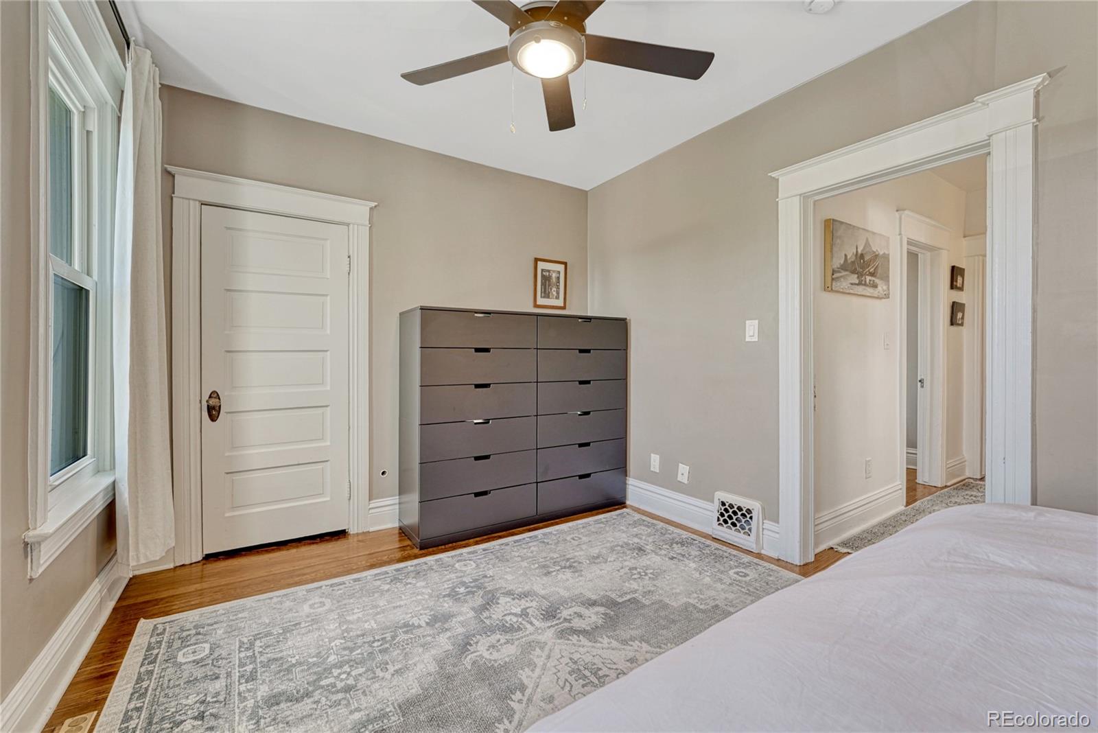 MLS Image #12 for 2552 n emerson street,denver, Colorado