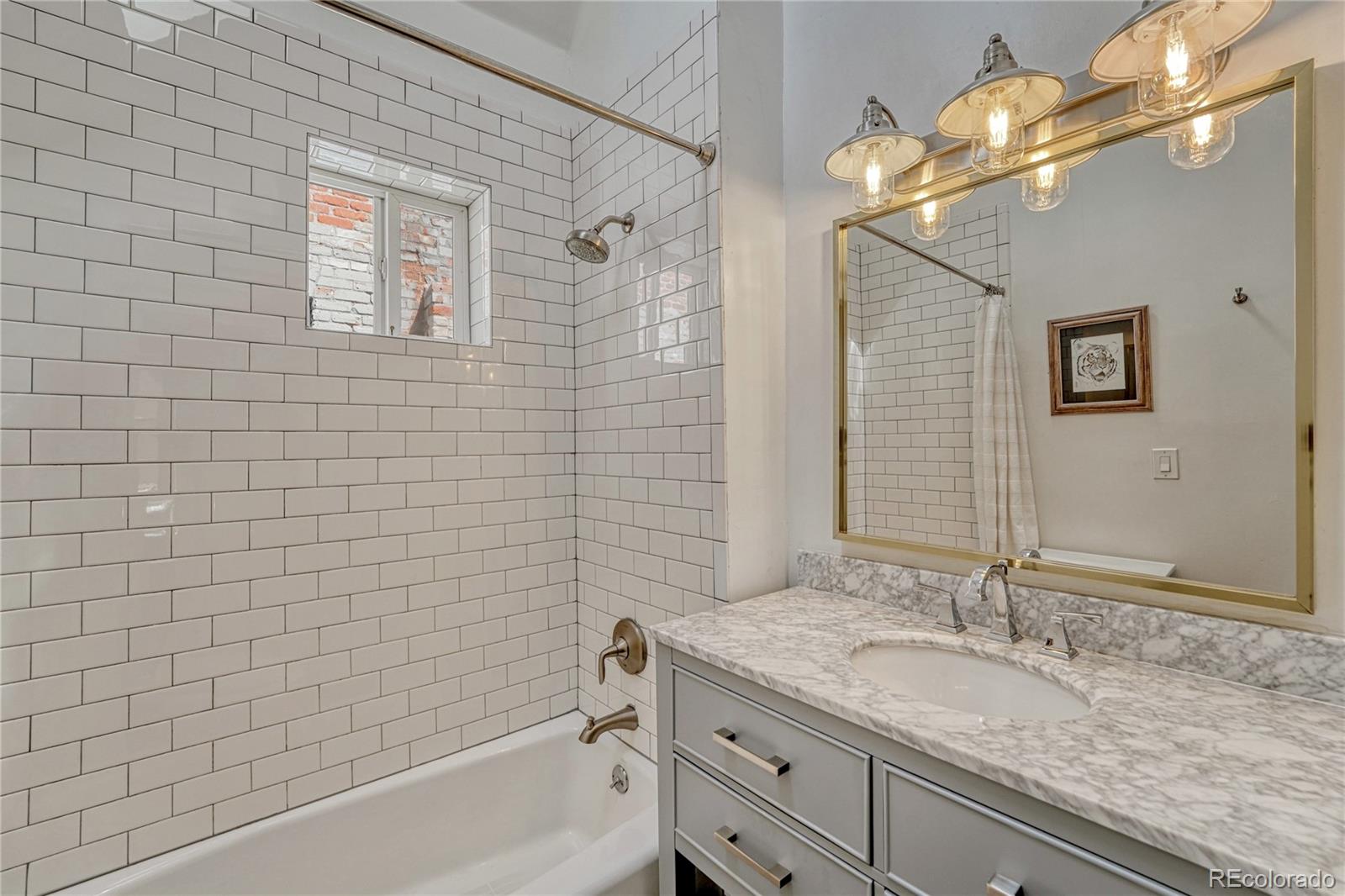 MLS Image #13 for 2552 n emerson street,denver, Colorado