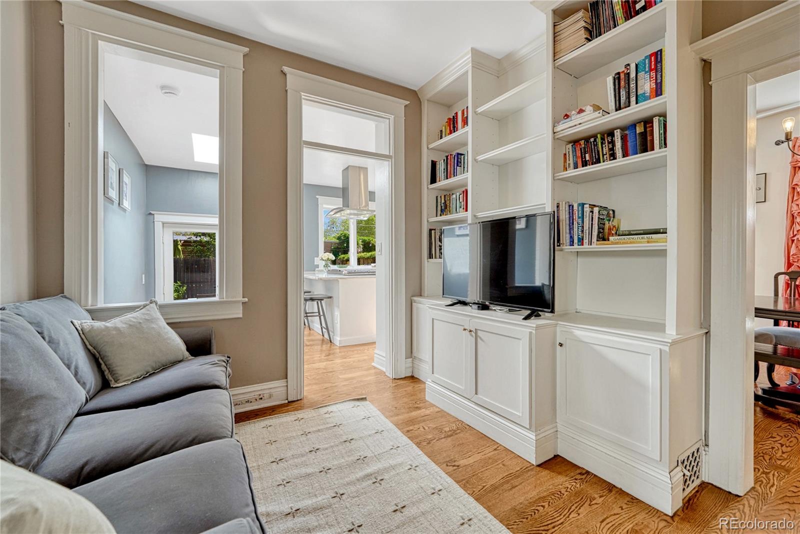 MLS Image #9 for 2552 n emerson street,denver, Colorado