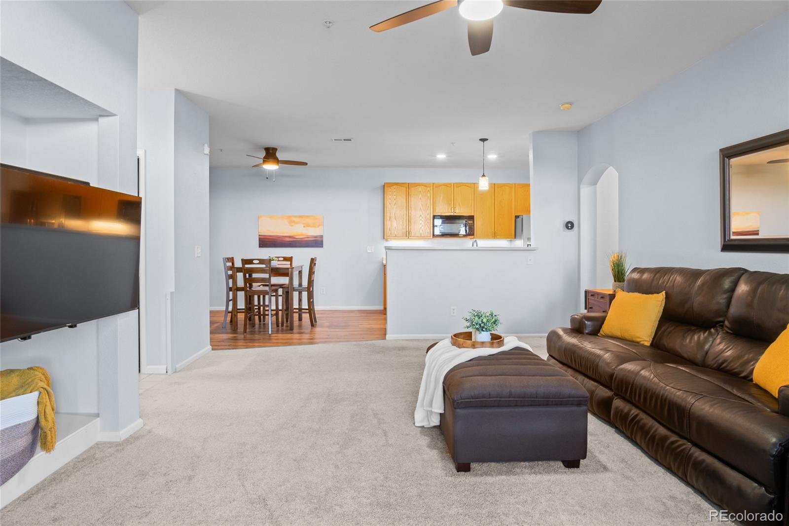 MLS Image #4 for 14333 e 1st drive,aurora, Colorado